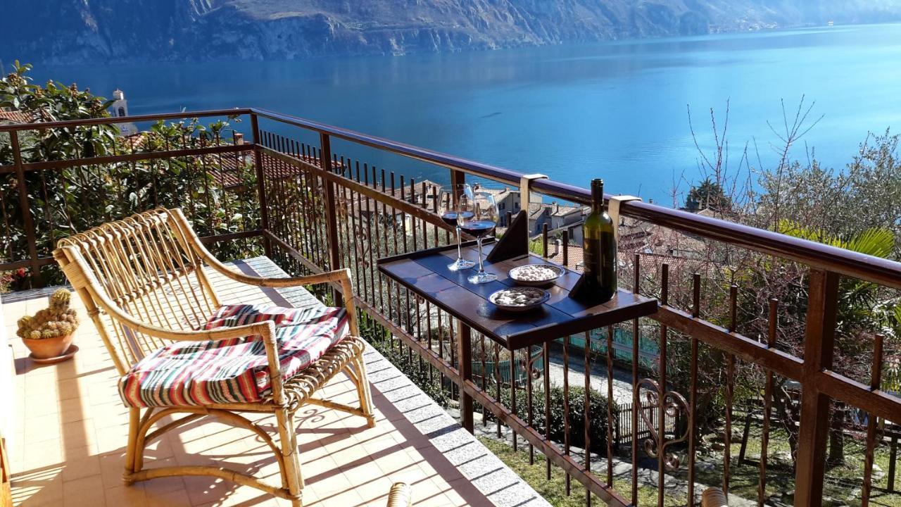 Iseolakerental - Casa Anita Riva di Solto Exterior foto